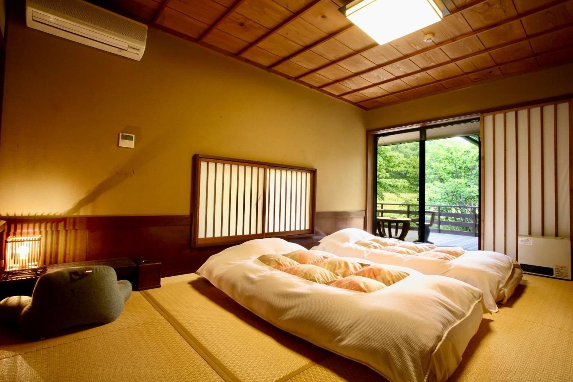 Satonoyu Waraku 13 Years Or Older Hotel Minamioguni Kültér fotó